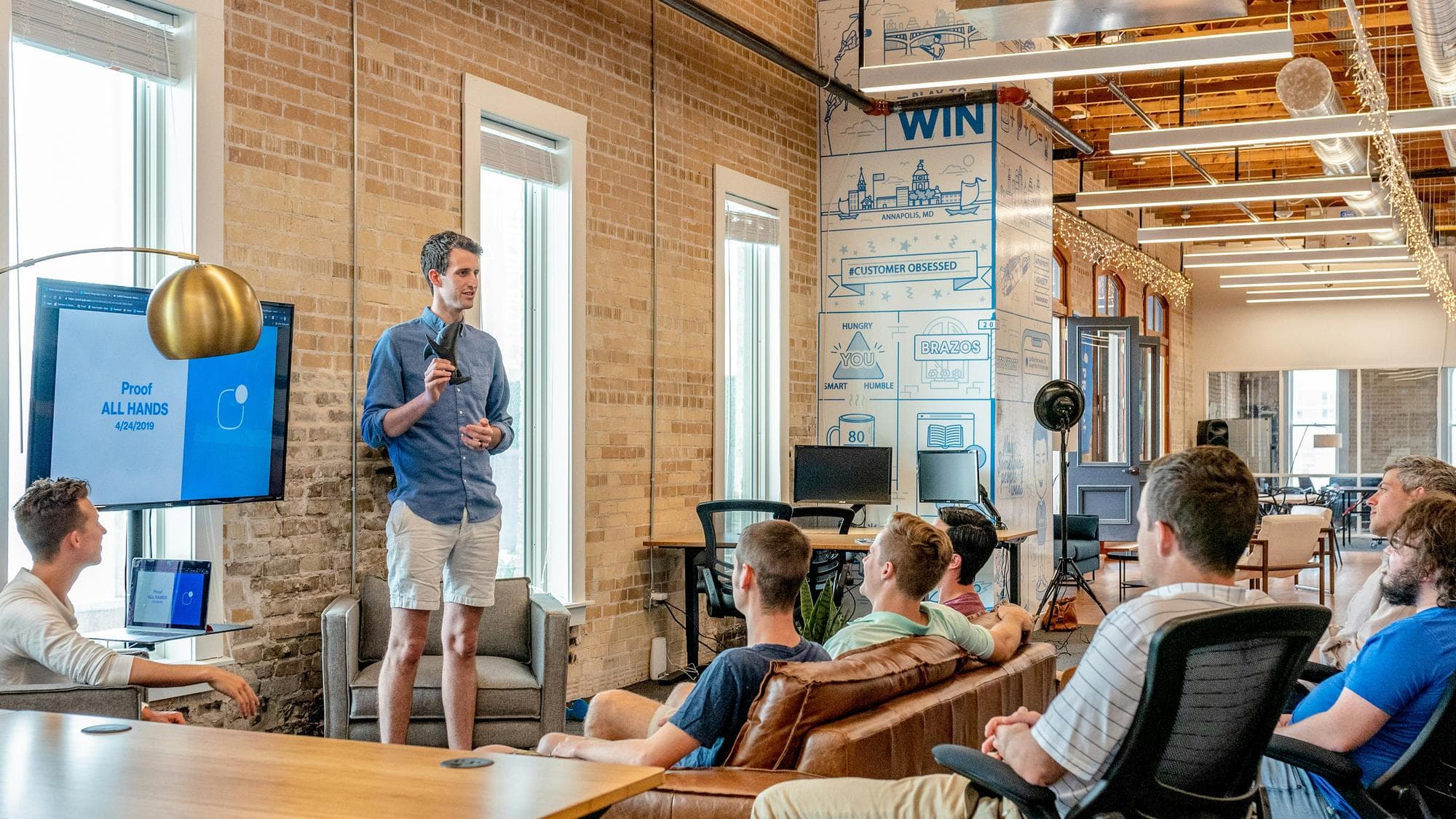 Immersive event environment with large-scale digital content